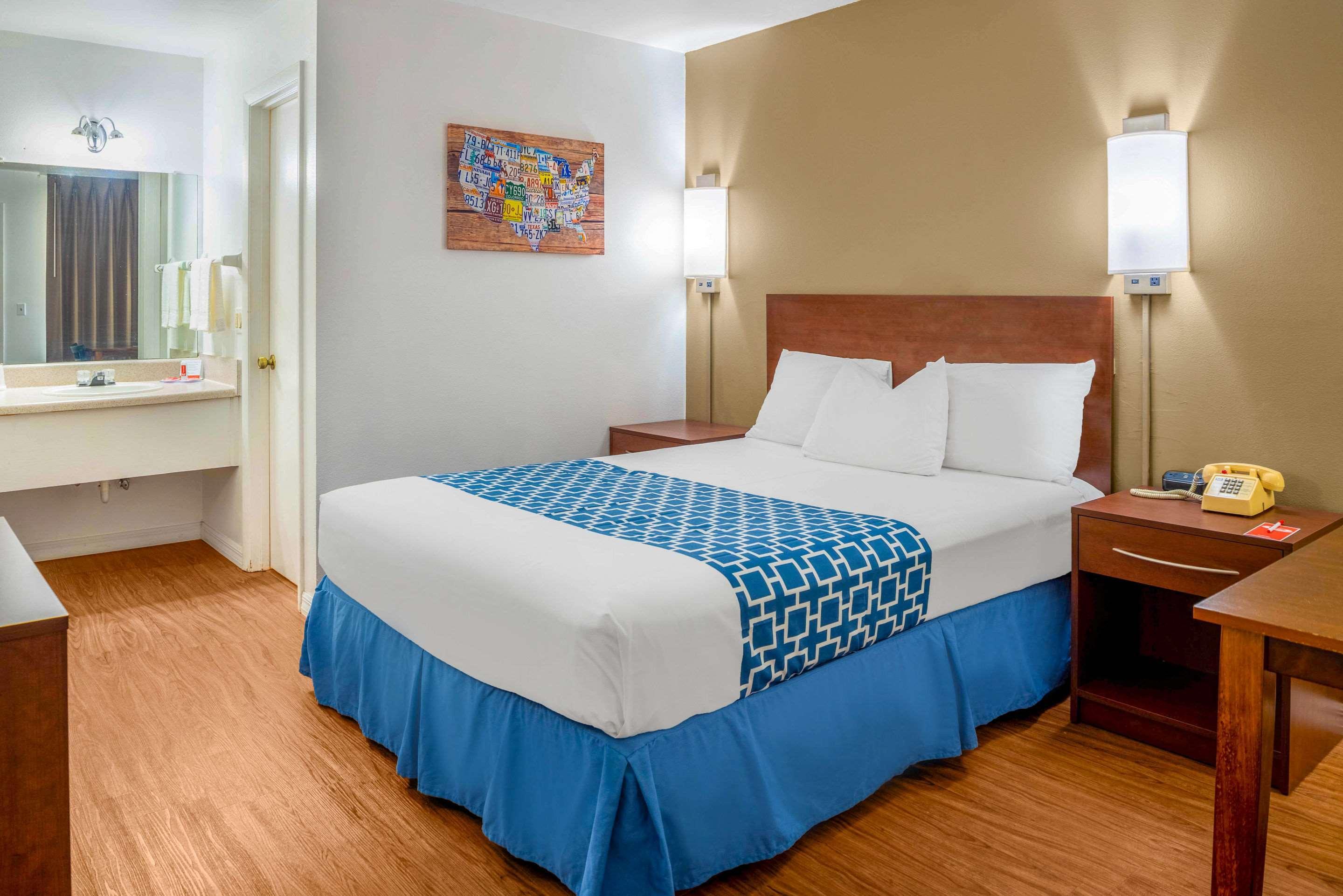 Econo Lodge Crystal River Εξωτερικό φωτογραφία